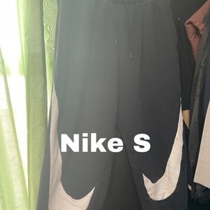 Nike S sweat pants worn 3